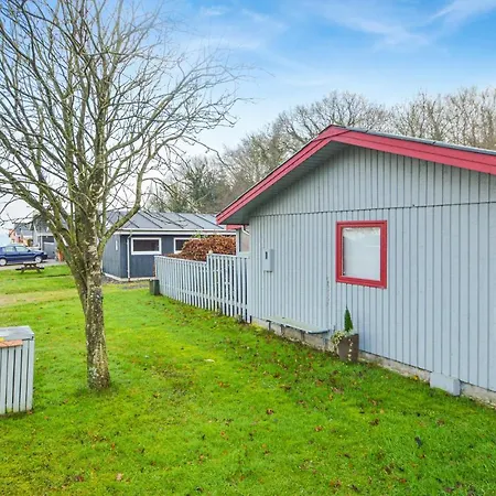 Nice In Bjert W/ 2 Bedrooms Σπίτι διακοπών