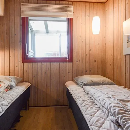 Nice In Bjert W/ 2 Bedrooms Σπίτι διακοπών *