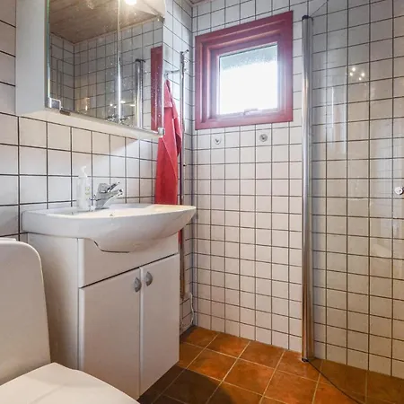 Nice In Bjert W/ 2 Bedrooms Σπίτι διακοπών *